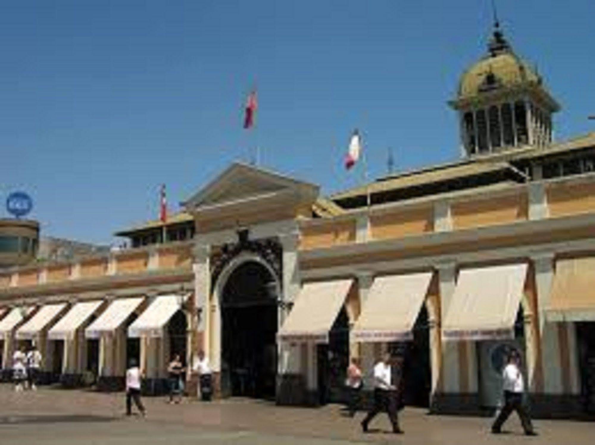 Hotel Quito Santiago de Chile Exterior foto